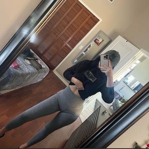 NVGTN butt scrunch yoga pants - grey